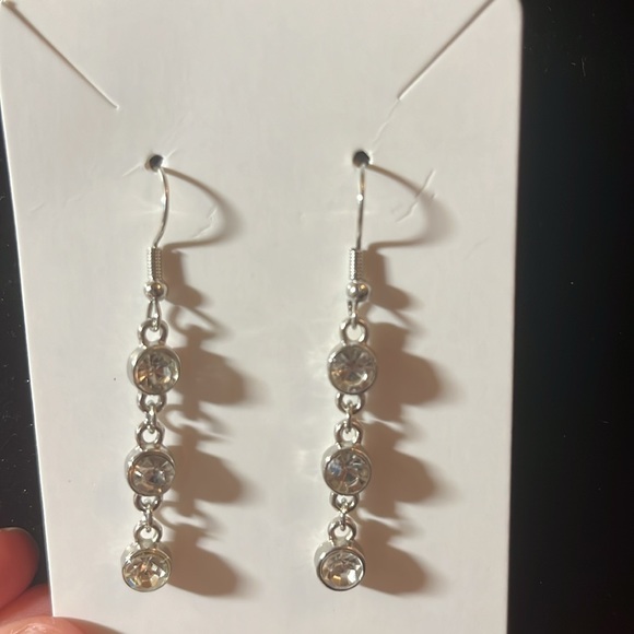 Handmade (not real)diamond earrings - Picture 2 of 2